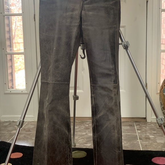 Distressed brown leather IDentity jeans by Lord & Taylor. Size2/4 - Picture 4 of 14